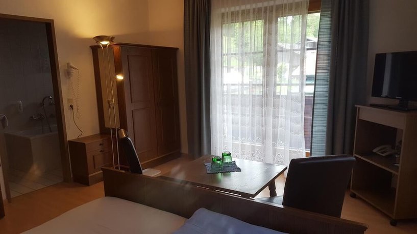 Imagen de la habitación del Hotel Pension Hubertushof. Foto 15