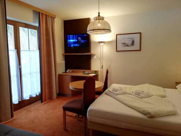 Imagen de la habitación del Hotel Pension Hubertushof. Foto 18