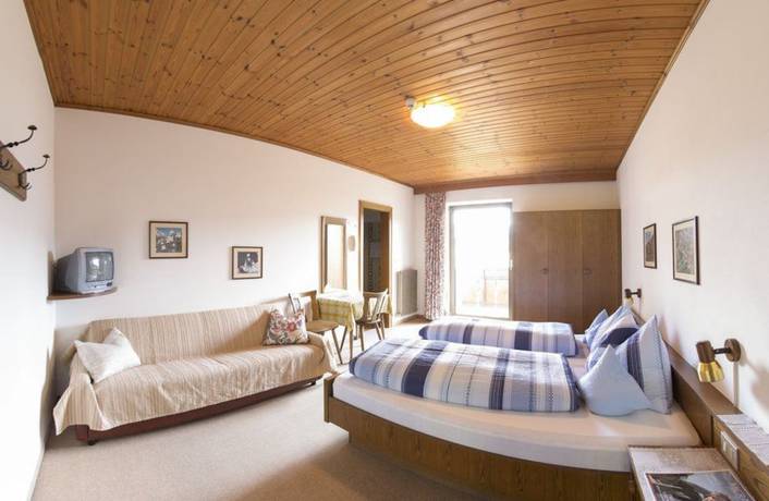 Imagen de la habitación del Hotel Pension Kofler. Foto 4
