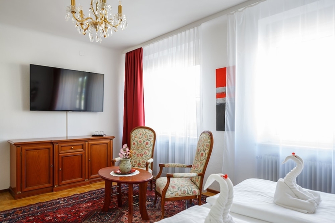 Imagen de la habitación del Hotel Pension Laubenhof. Foto 7