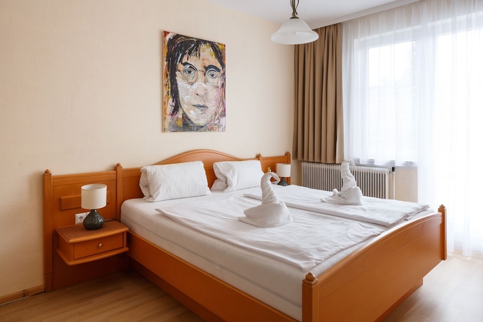 Imagen de la habitación del Hotel Pension Laubenhof. Foto 10