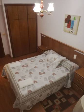 Imagen de la habitación del Hotel Pension Los Trillizos-O Lar do Trilli. Foto 6