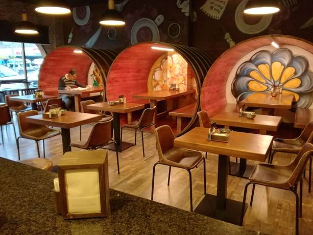 Imagen del bar/restaurante del Hotel Pension Los Trillizos-O Lar do Trilli. Foto 2