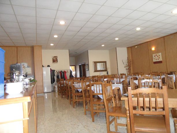 Imagen del bar/restaurante del Hotel Pension Los Trillizos-O Lar do Trilli. Foto 3