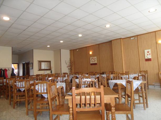 Imagen del bar/restaurante del Hotel Pension Los Trillizos-O Lar do Trilli. Foto 4