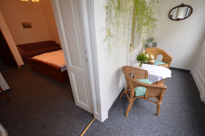 Imagen de los exteriores del Hotel Pension Lumes - Self Check-in. Foto 14