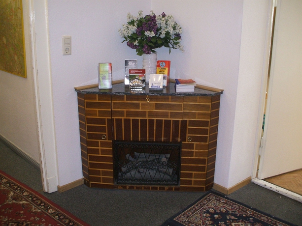 Imagen de los interiores del Hotel Pension Messe Am Funkturm. Foto 7