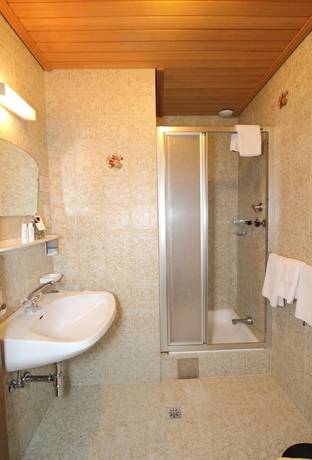 Imagen de la habitación del Hotel Pension Mittagskogel. Foto 7