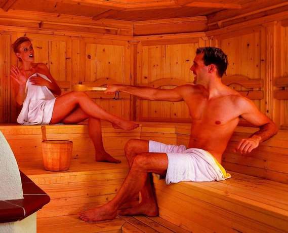 Imagen de la piscina del Hotel Pension Mittagskogel. Foto 18