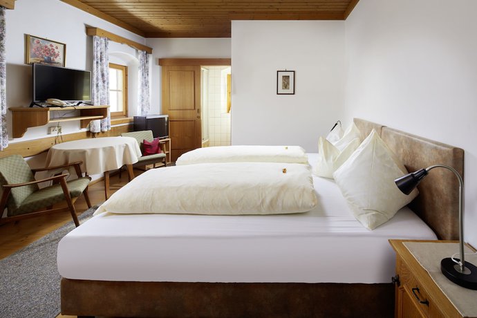 Imagen de la habitación del Hotel Pension Oberbr&auml;u. Foto 7