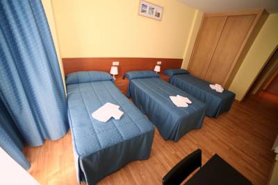 Imagen de la habitación del Hotel Pension Palas. Foto 2
