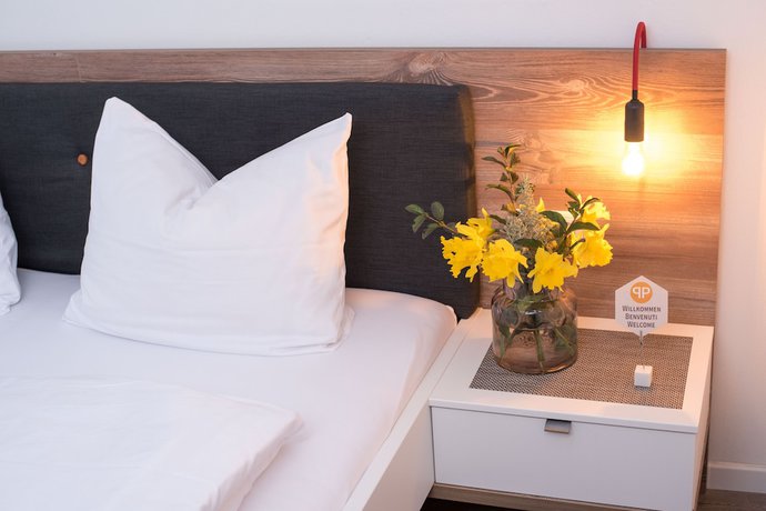 Imagen de la habitación del Hotel Pension Pernthaler. Foto 9