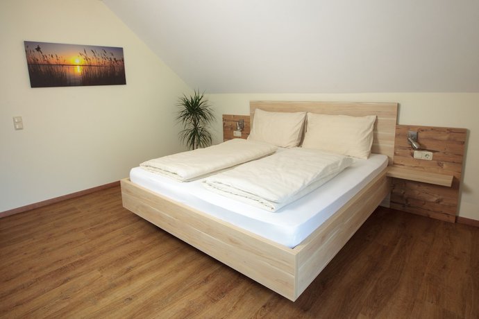 Imagen de la habitación del Hotel Pension Pirkdorfersee. Foto 12