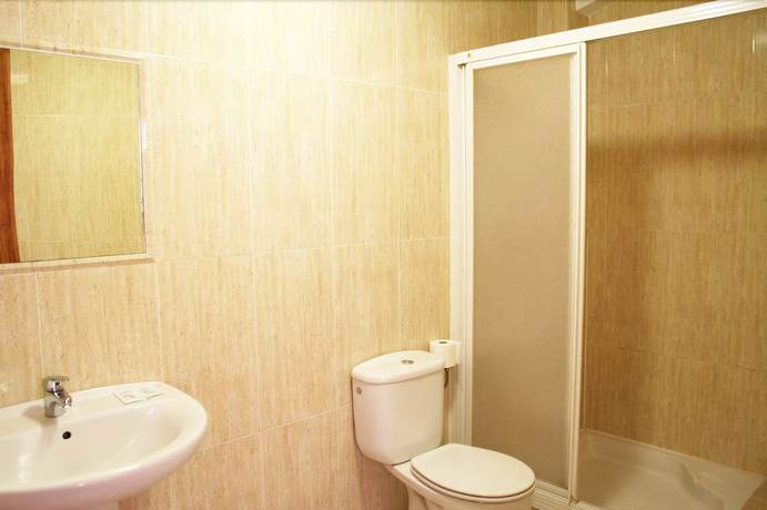 Imagen de la habitación del Hotel Pension Ronda. Foto 15