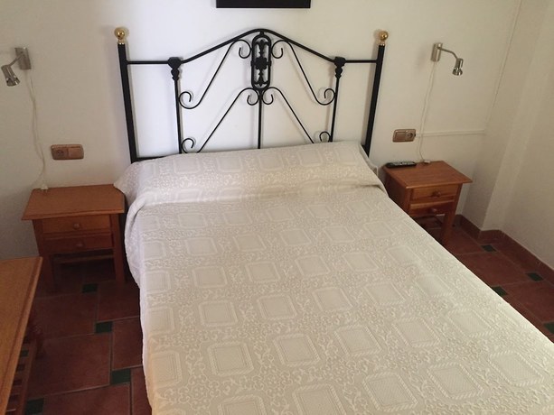 Imagen de la habitación del Hotel Pension Ronda. Foto 17