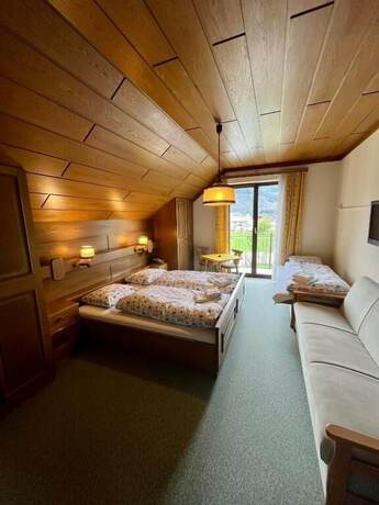 Imagen de la habitación del Hotel Pension Sommerauer. Foto 12