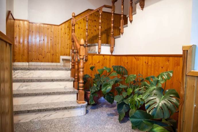 Imagen de los interiores del Hotel Pension Spa Rueda. Foto 17