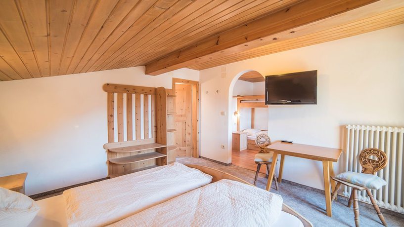 Imagen de la habitación del Hotel Pension Sprenger. Foto 14