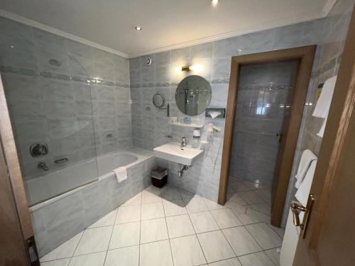 Imagen de la habitación del Hotel Pension Strass by Skinetworks. Foto 12