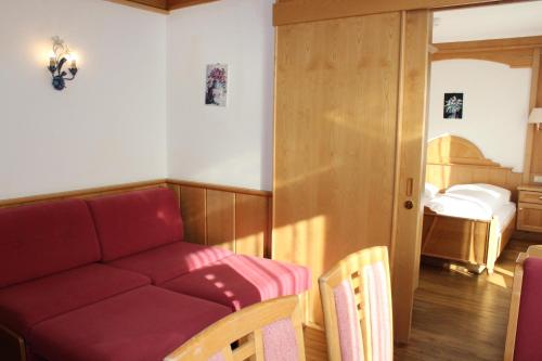 Imagen de la habitación del Hotel Pension Strass by Skinetworks. Foto 15