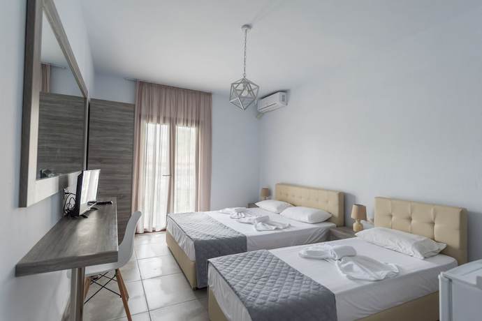 Imagen de la habitación del Hotel Pension Strawberry. Foto 7