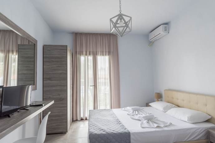 Imagen de la habitación del Hotel Pension Strawberry. Foto 16