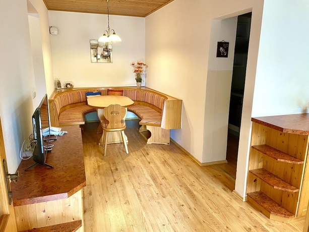 Imagen de la habitación del Hotel Pension Thermenland. Foto 6