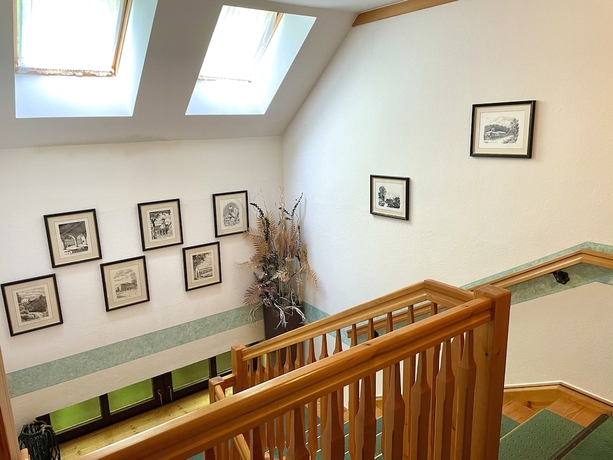 Imagen de los interiores del Hotel Pension Thermenland. Foto 15