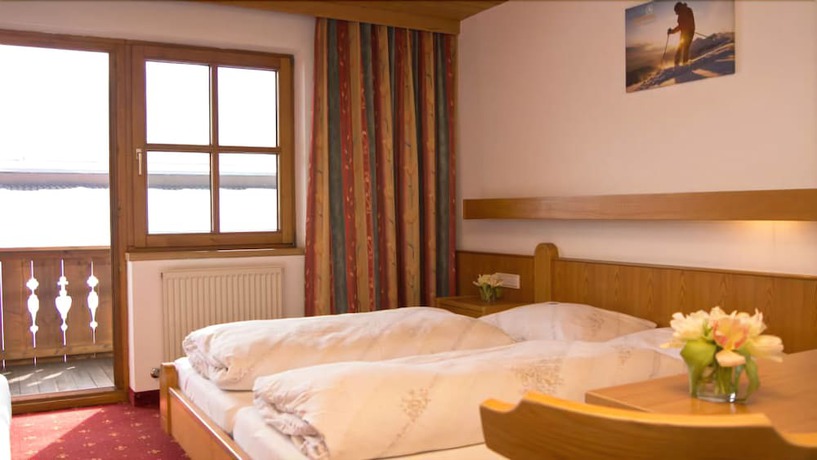 Imagen de la habitación del Hotel Pension Traube. Foto 14