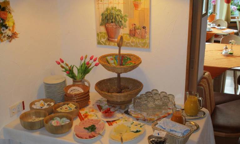 Imagen del bar/restaurante del Hotel Pension Unterstein. Foto 7