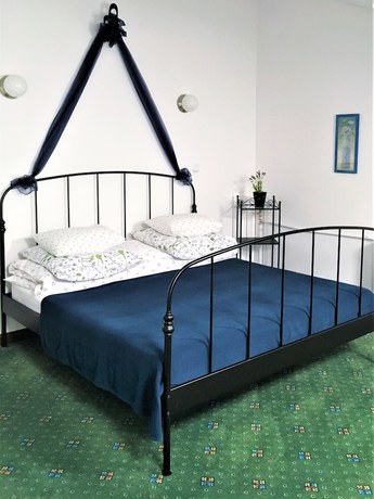 Imagen de la habitación del Hotel Pension Valentina. Foto 11