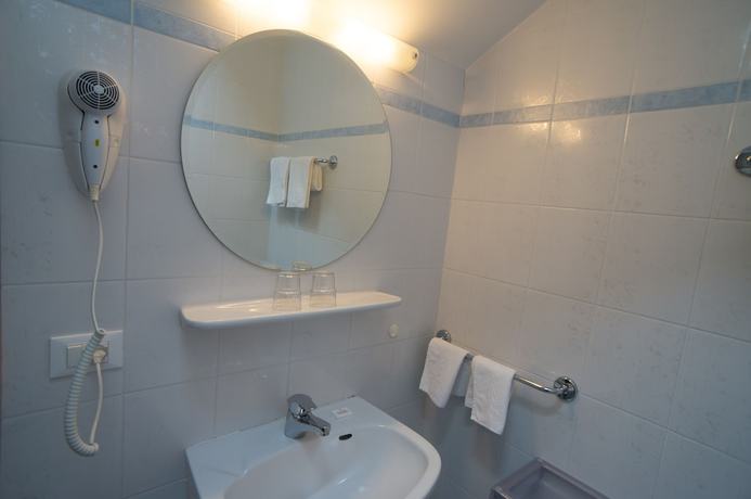 Imagen de la habitación del Hotel Pension Weihergut. Foto 5