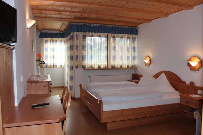 Imagen de la habitación del Hotel Pension Widmann. Foto 19