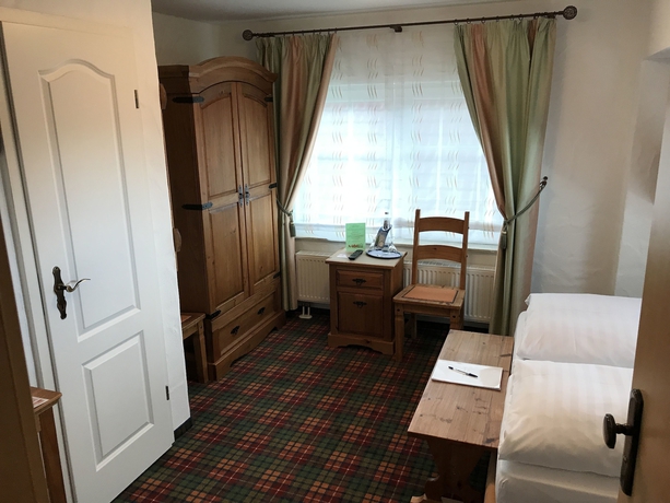 Imagen de la habitación del Hotel Pension Zum Schlangenkoenig. Foto 1