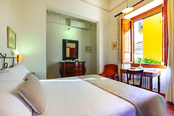 Imagen de la habitación del Hotel Pensione Bencistà. Foto 6