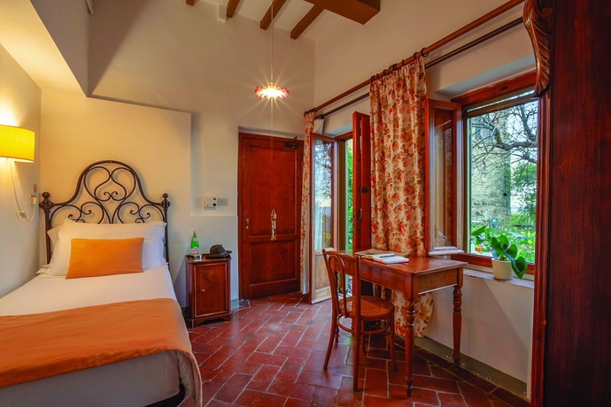 Imagen de la habitación del Hotel Pensione Bencistà. Foto 10