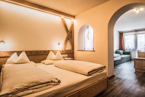 Imagen de la habitación del Hotel Pensione Camoscio. Foto 5