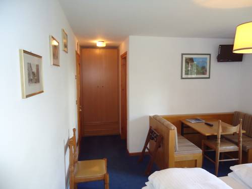 Imagen de la habitación del Hotel Pensione Dolomiti. Foto 8