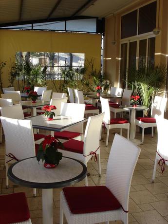Imagen del bar/restaurante del Hotel Pensione Imperia. Foto 2
