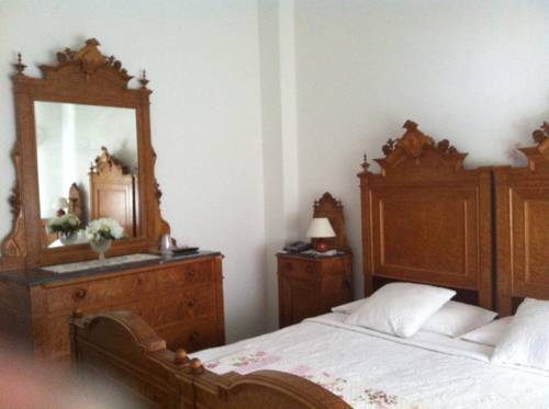 Imagen de la habitación del Hotel Pensione Moderna. Foto 5