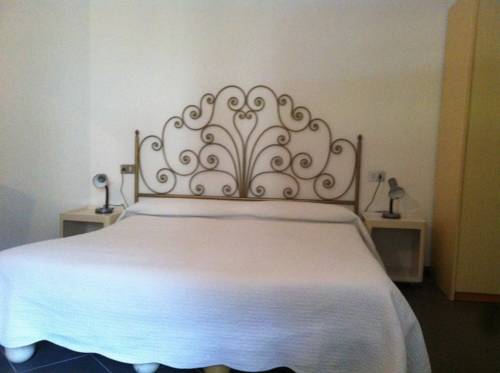 Imagen de la habitación del Hotel Pensione Moderna. Foto 6