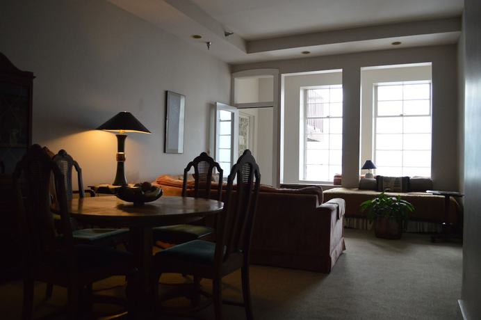 Imagen de la habitación del Hotel Pensione Nichols. Foto 6