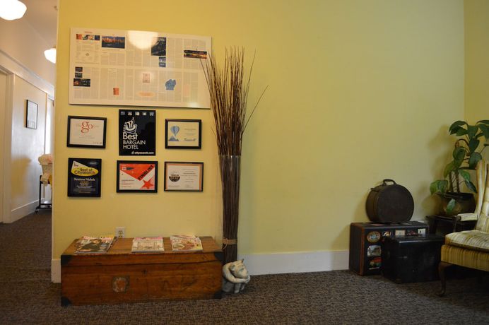 Imagen de los interiores del Hotel Pensione Nichols. Foto 18