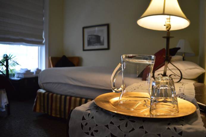 Imagen de la habitación del Hotel Pensione Nichols. Foto 8