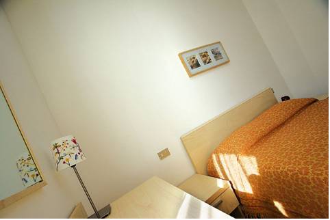 Imagen de la habitación del Hotel Pensione Ornella, Lignano Sabbiadoro. Foto 8