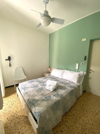 Imagen de la habitación del Hotel Pensione Sorriso. Foto 5