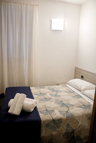 Imagen de la habitación del Hotel Pensione Sorriso. Foto 12