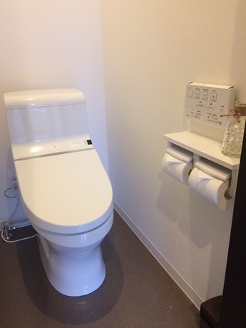 Imagen de la habitación del Hotel Pensione Uno. Foto 7