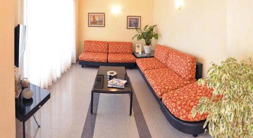 Imagen general del Hotel Pensione Villa Joli. Foto 4