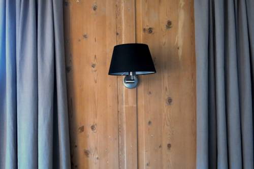 Imagen de la habitación del Hotel Pensiun Aldier. Foto 8